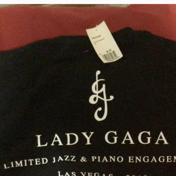 LADY GAGA concert tshirt - Picture 3 of 3